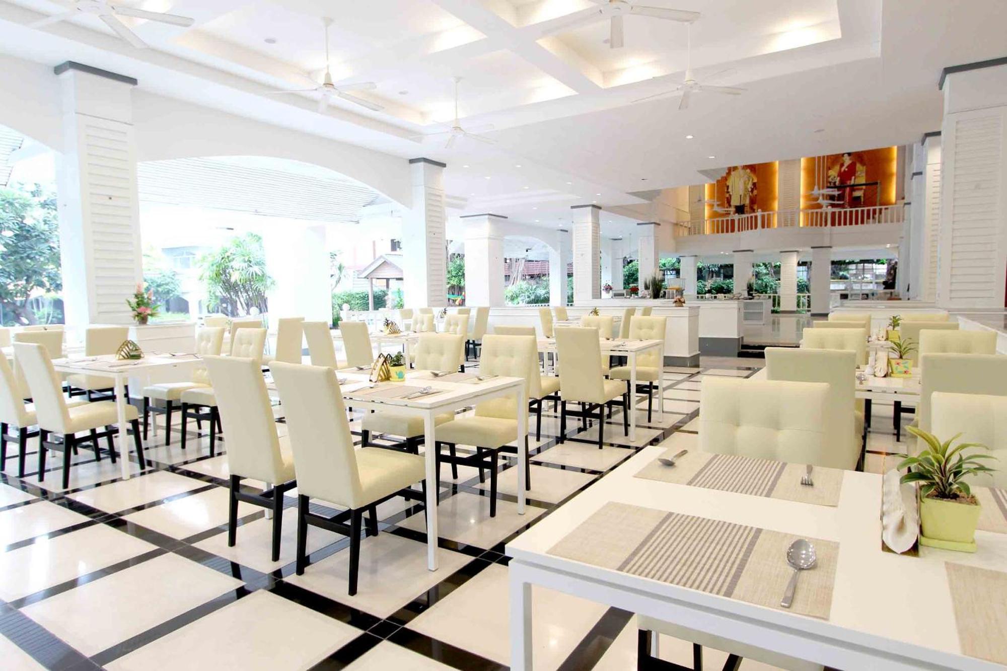 Pooh Beach Resort & Spa 乔木提恩海滩 外观 照片