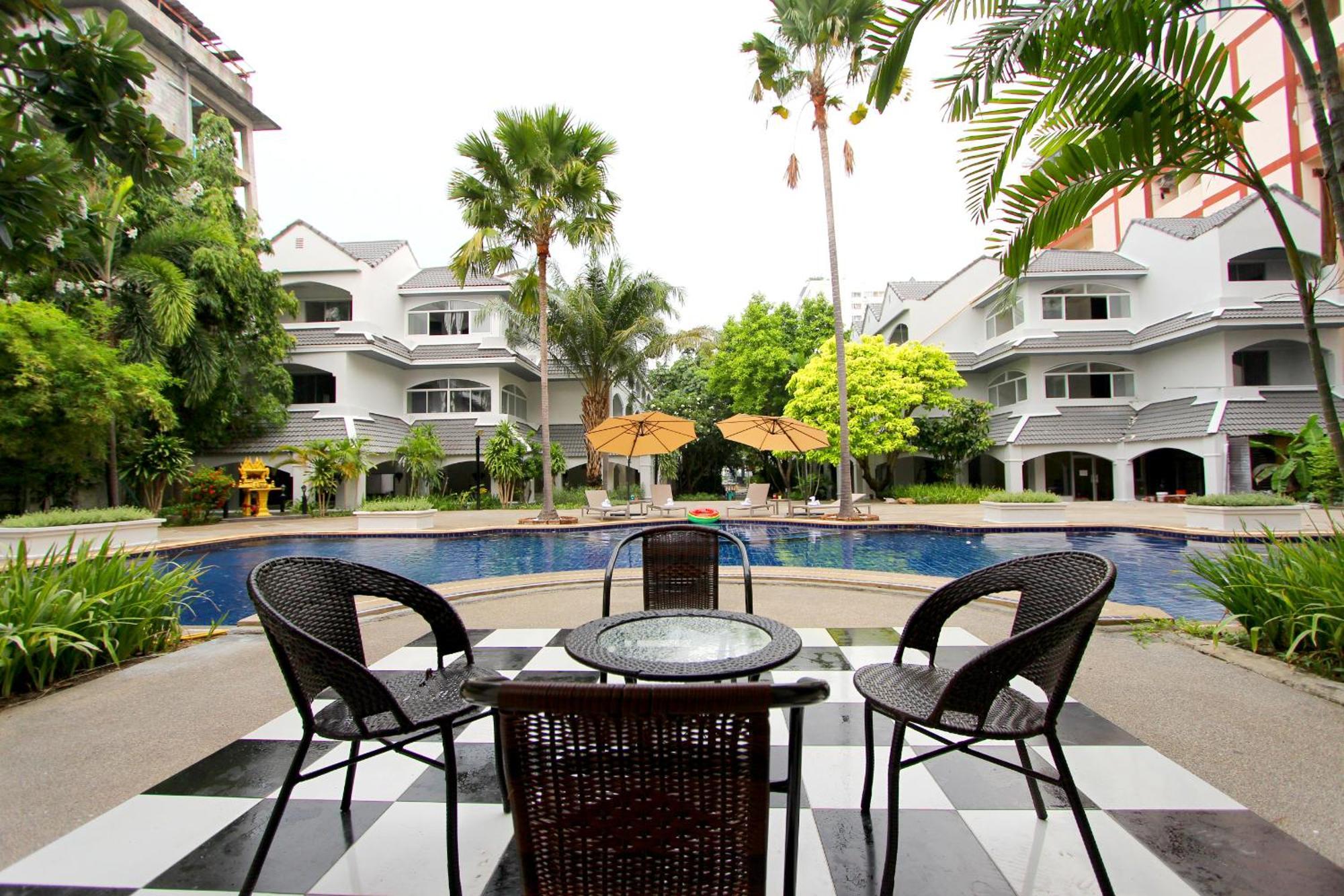 Pooh Beach Resort & Spa 乔木提恩海滩 外观 照片